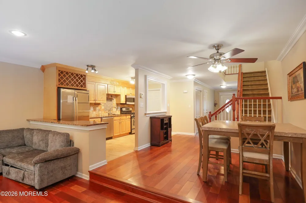 117 Lexington Circle Matawan, NJ 07747