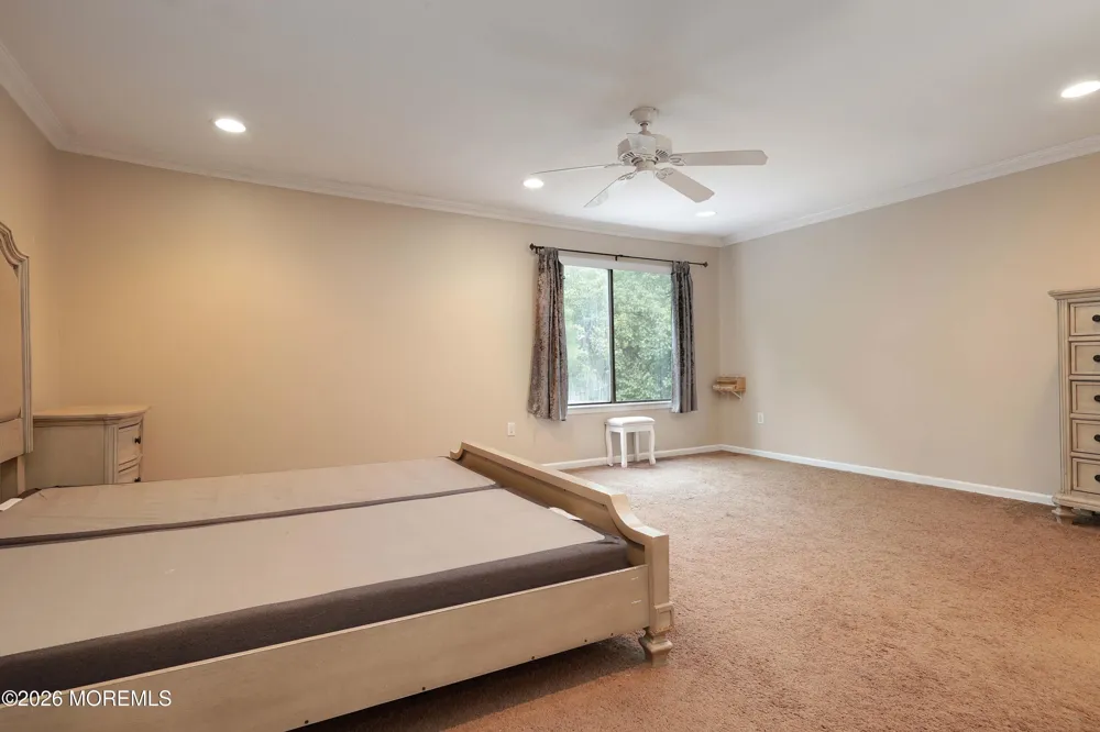 117 Lexington Circle Matawan, NJ 07747