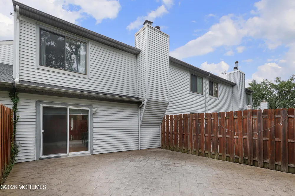117 Lexington Circle Matawan, NJ 07747