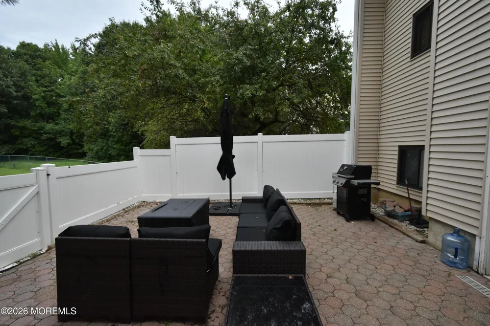 261 Clubhouse Drive Middletown, NJ 07748