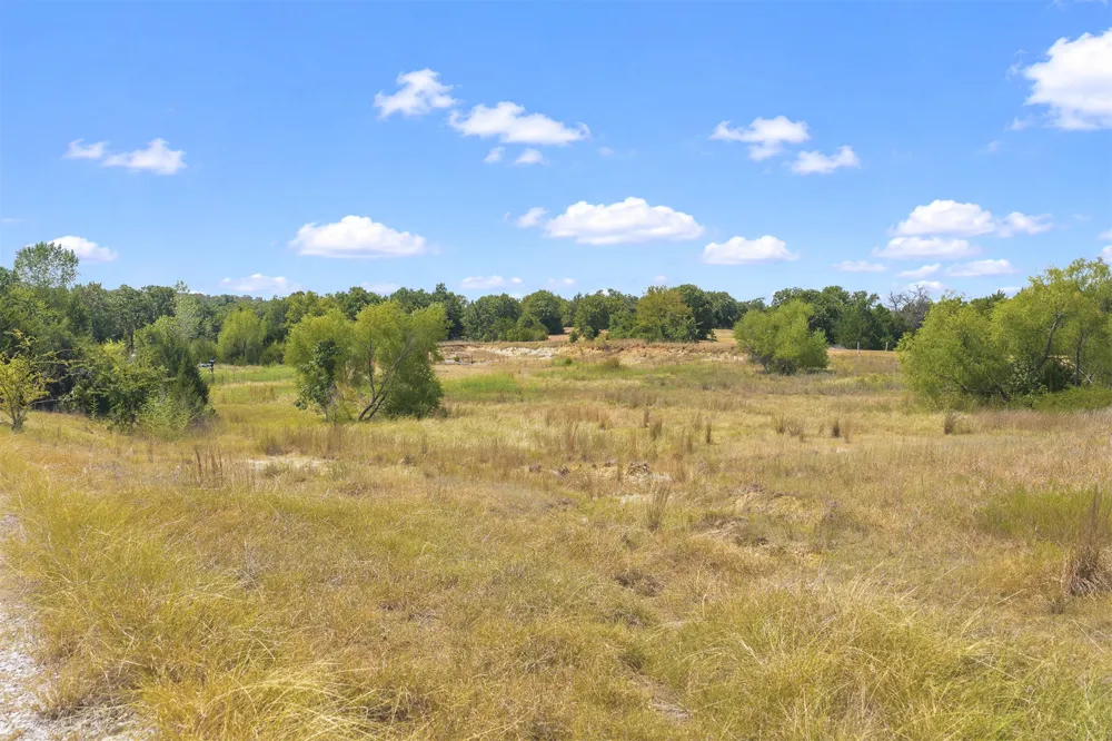 23922 Pickens Road Madill, OK 73446