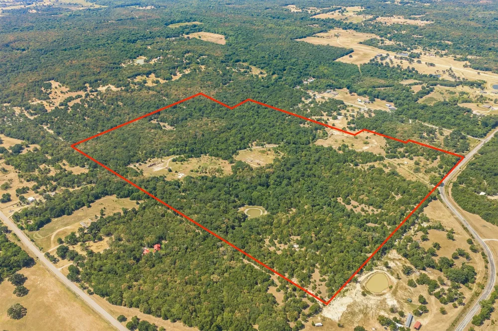 23922 Pickens Road Madill, OK 73446