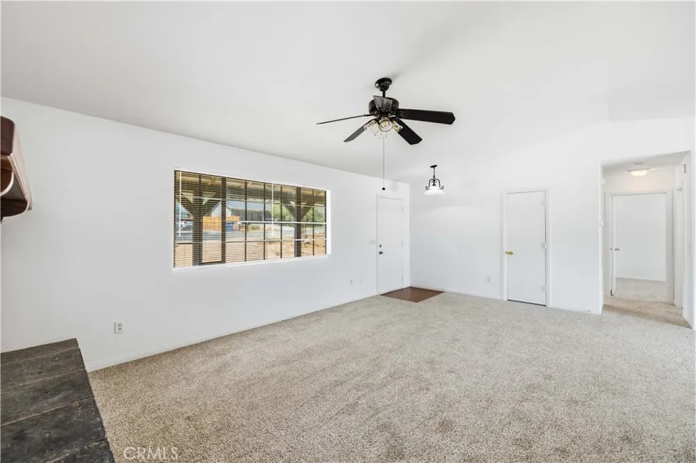 39514 167th E Palmdale, CA 93591