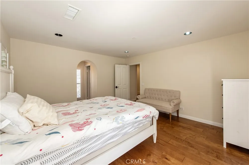 41 Hidden Trl Irvine, CA 92603