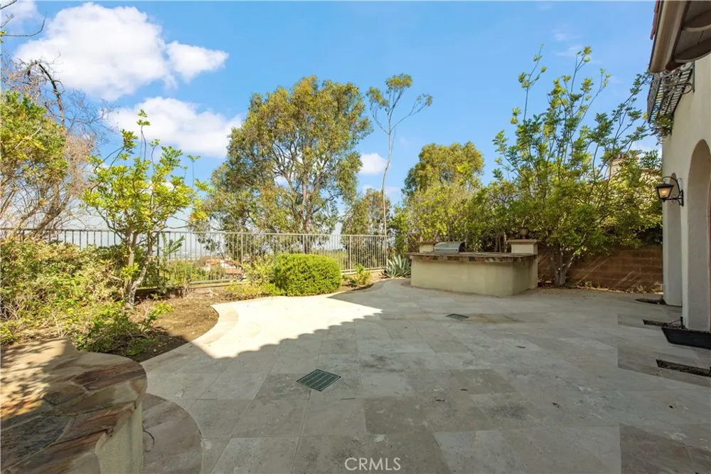 41 Hidden Trl Irvine, CA 92603