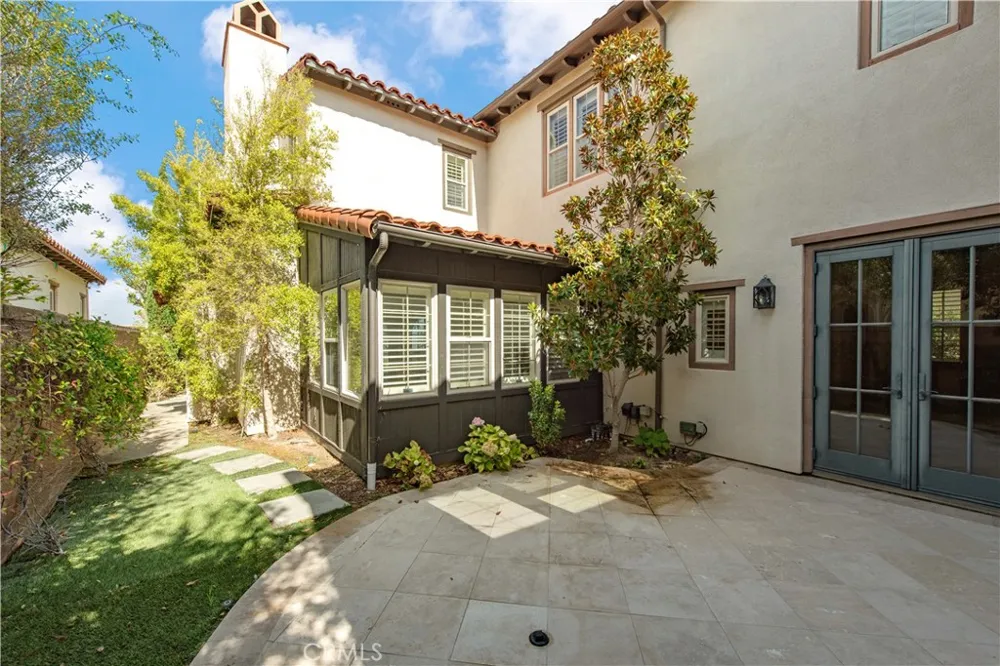 41 Hidden Trl Irvine, CA 92603