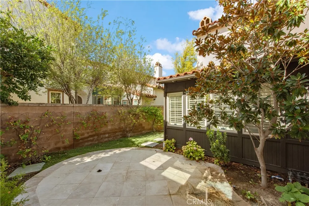 41 Hidden Trl Irvine, CA 92603