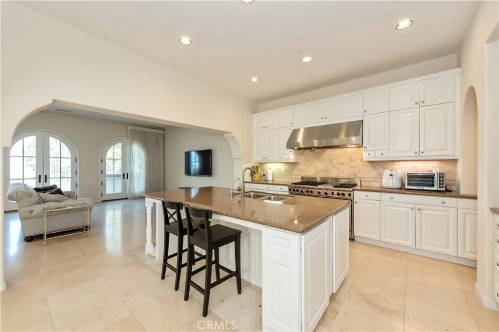 41 Hidden Trl Irvine, CA 92603