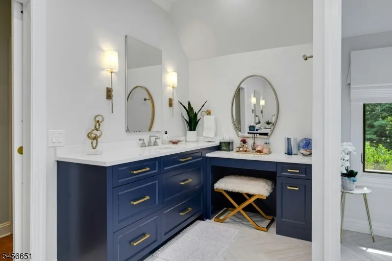 5 Deer Trail Boonton, NJ 07005