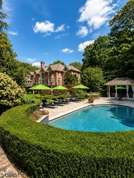 5 Deer Trail Boonton, NJ 07005