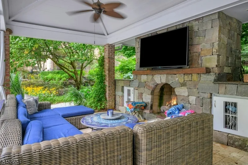5 Deer Trail Boonton, NJ 07005