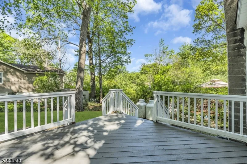 406 Brooklyn Mountain Rd Hopatcong, NJ 07843
