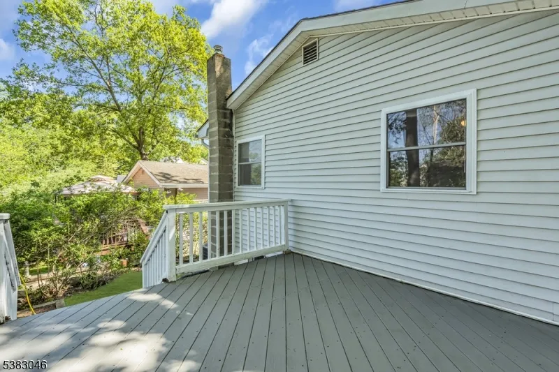 406 Brooklyn Mountain Rd Hopatcong, NJ 07843