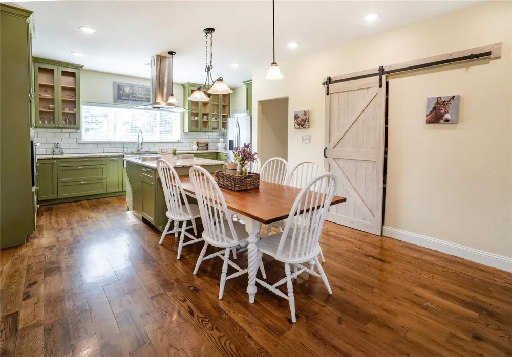 3730 Harvey Road Crosby, TX 77532