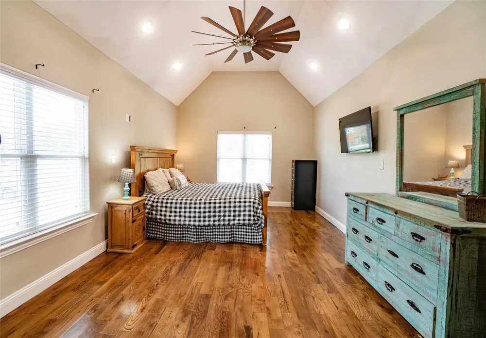 3730 Harvey Road Crosby, TX 77532