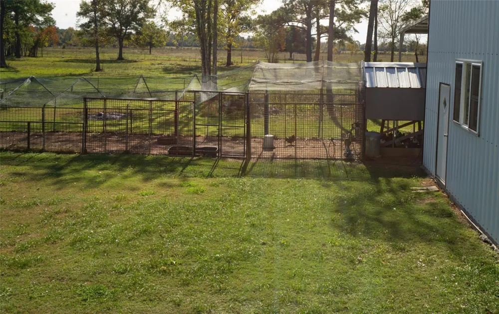 3730 Harvey Road Crosby, TX 77532