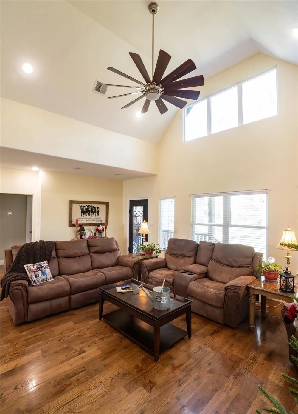 3730 Harvey Road Crosby, TX 77532