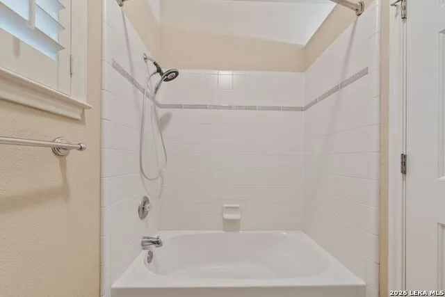 1711 Sandringham San Antonio, TX 78258