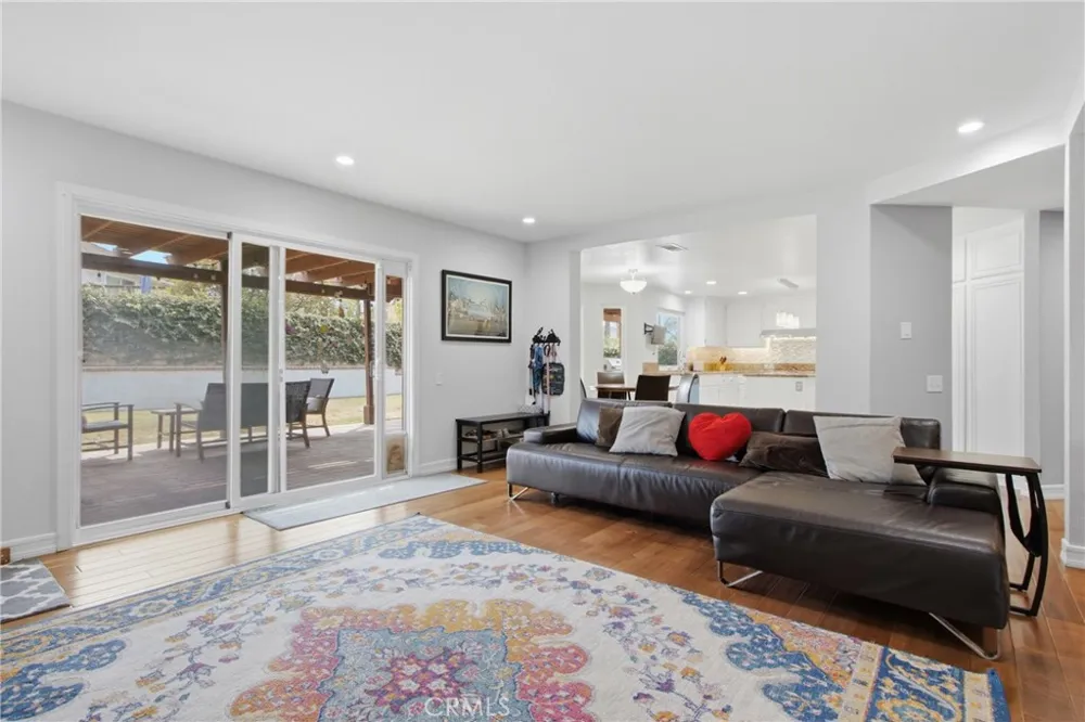 11530 Moonridge Whittier, CA 90601