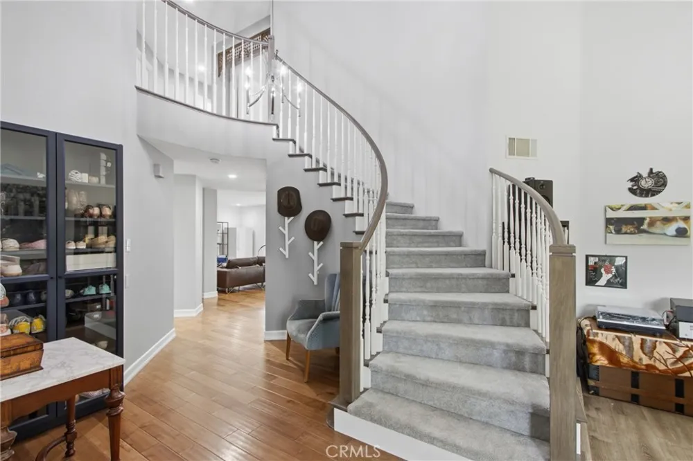11530 Moonridge Whittier, CA 90601
