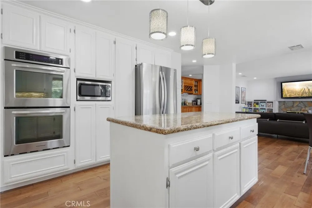 11530 Moonridge Whittier, CA 90601