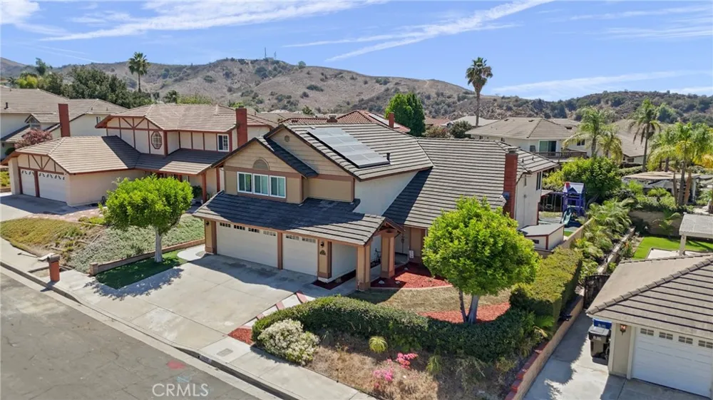 11530 Moonridge Whittier, CA 90601