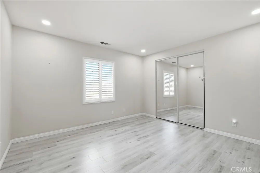 558 Calderone Corona, CA 92879