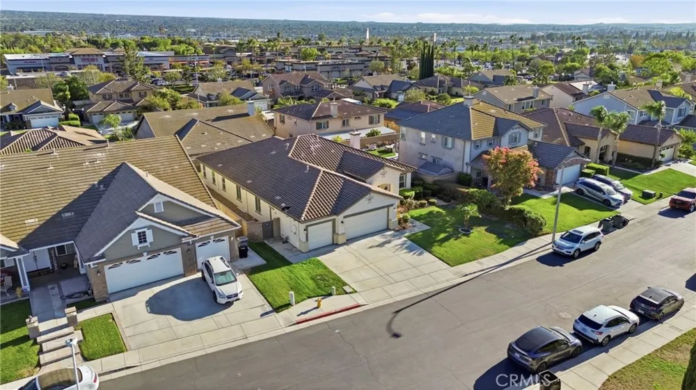 558 Calderone Corona, CA 92879