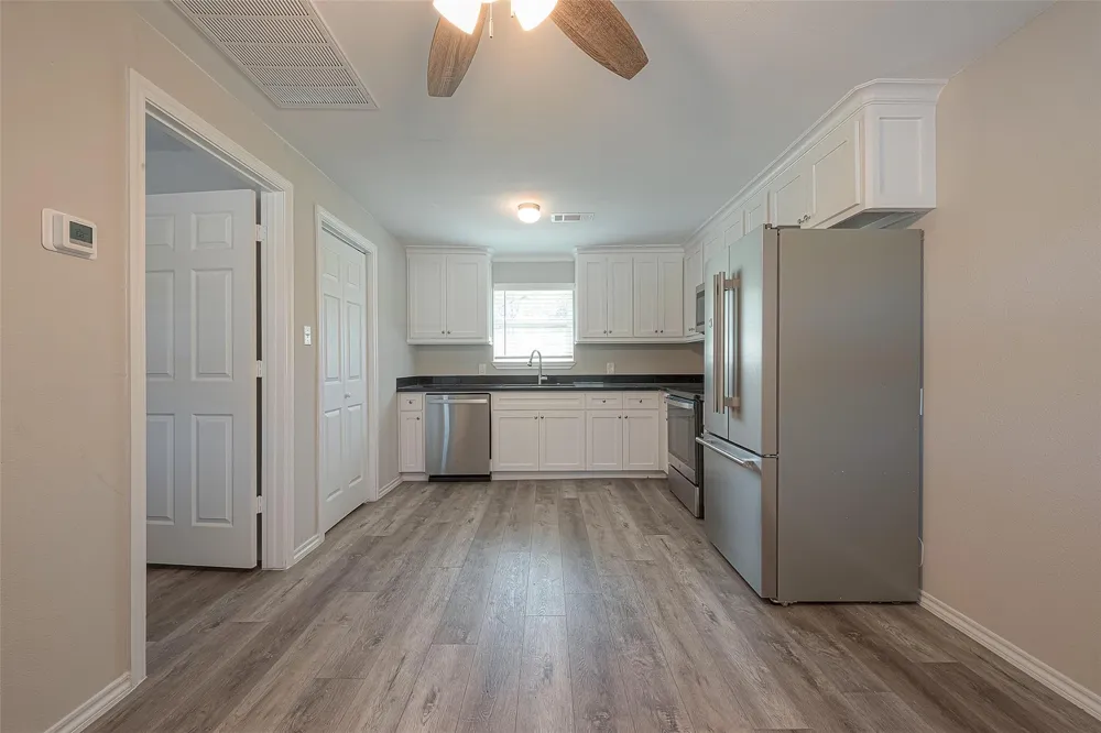 1549 Garden Road #107 Pearland, TX 77581