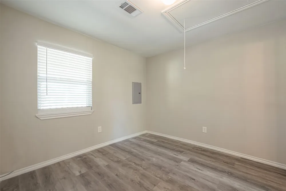 1549 Garden Road #107 Pearland, TX 77581