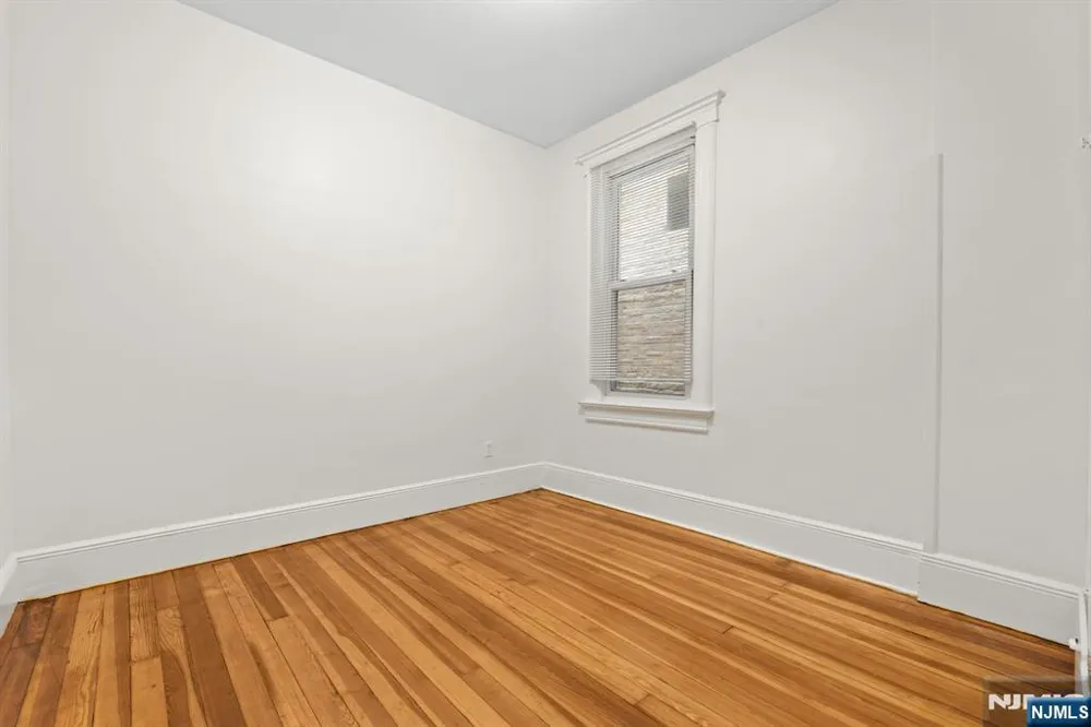 114 Shippen Street Weehawken, NJ 07086