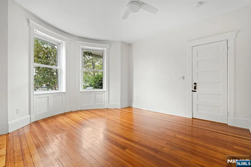 114 Shippen Street Weehawken, NJ 07086