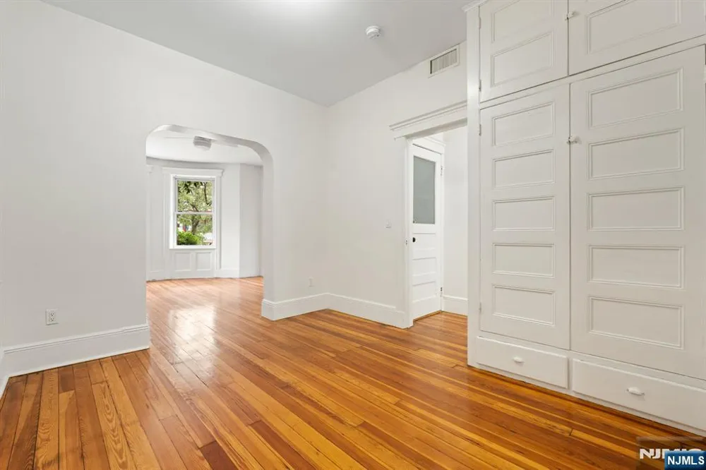 114 Shippen Street Weehawken, NJ 07086