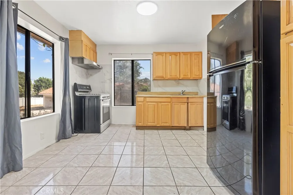 10123 finch ave Rancho Cucamonga, CA 91737