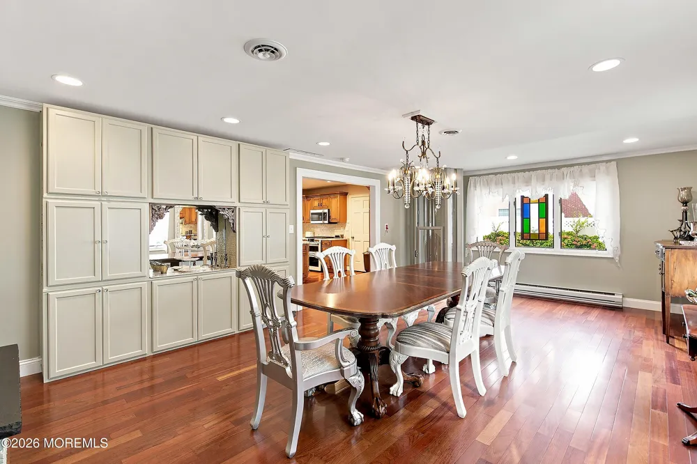 857 Westminster Drive Toms River, NJ 08753