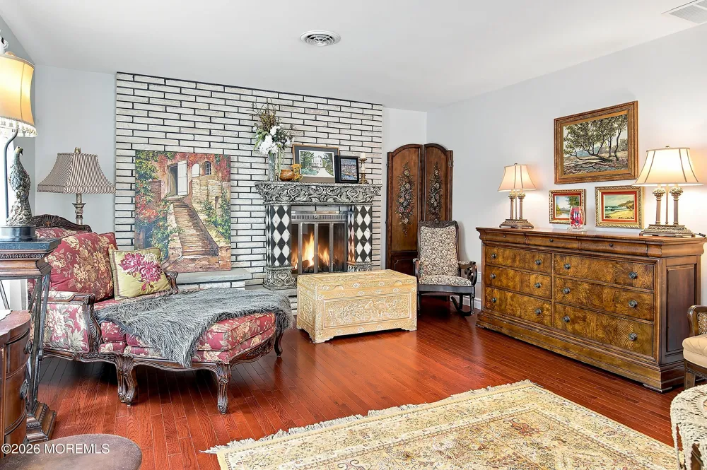 857 Westminster Drive Toms River, NJ 08753