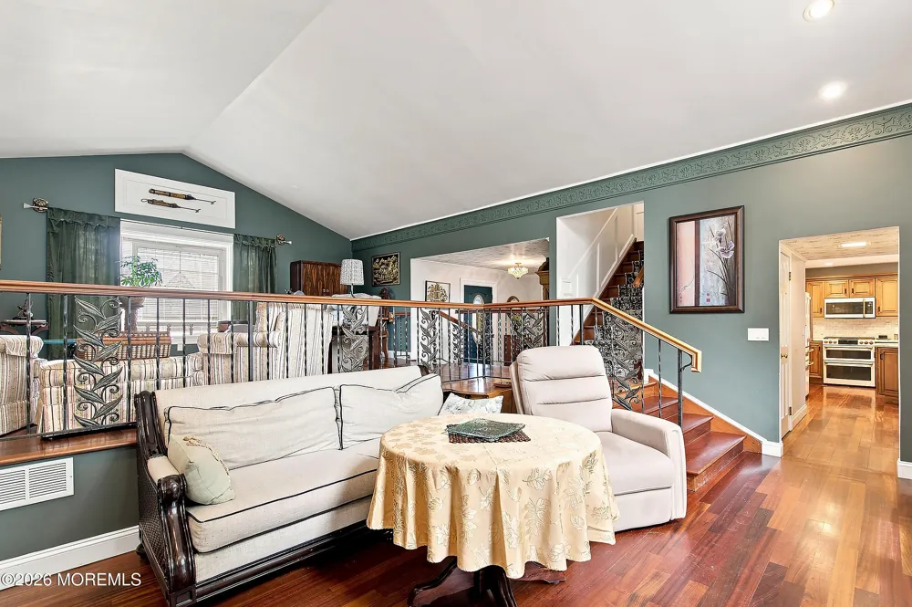 857 Westminster Drive Toms River, NJ 08753