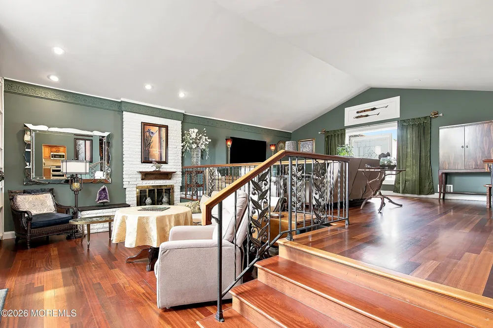 857 Westminster Drive Toms River, NJ 08753