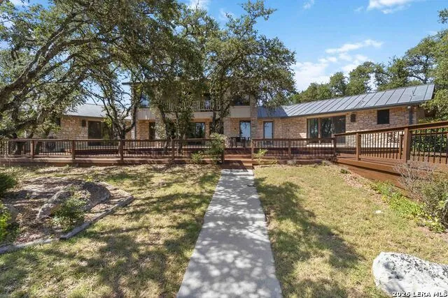 318 Remington Dr Bergheim, TX 78004