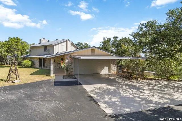 318 Remington Dr Bergheim, TX 78004