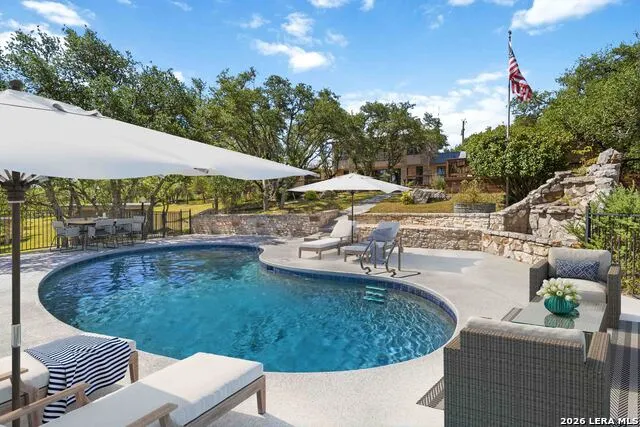318 Remington Dr Bergheim, TX 78004