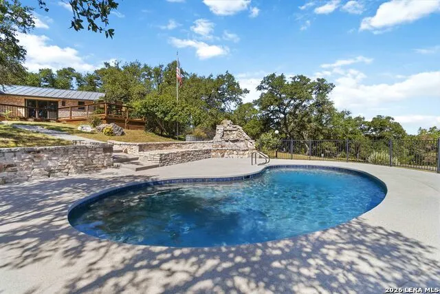 318 Remington Dr Bergheim, TX 78004
