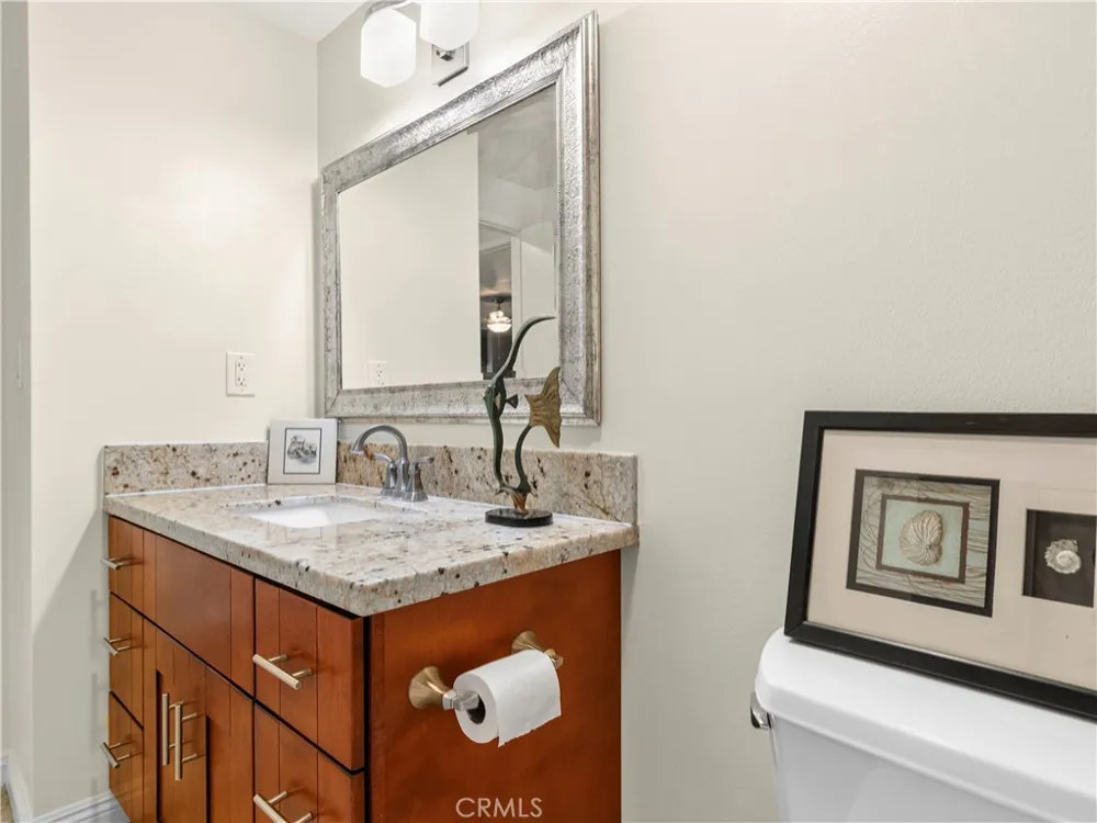 1159 E 1st Tustin, CA 92780