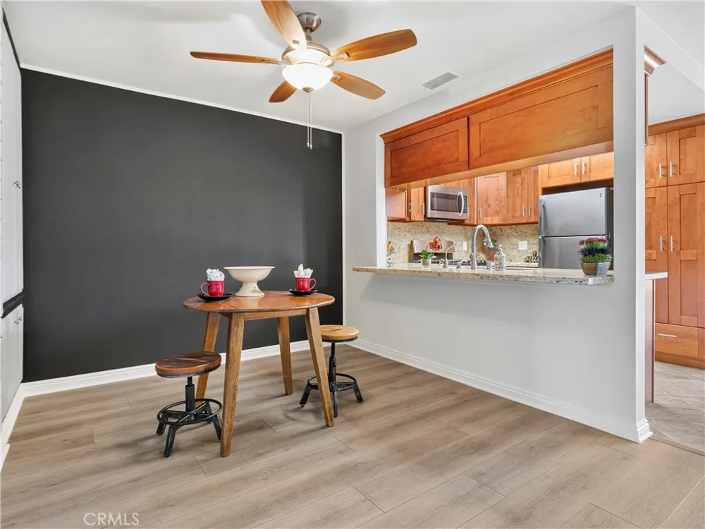 1159 E 1st Tustin, CA 92780