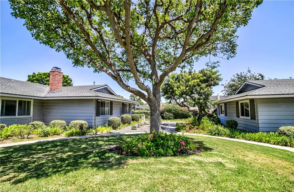 1159 E 1st Tustin, CA 92780