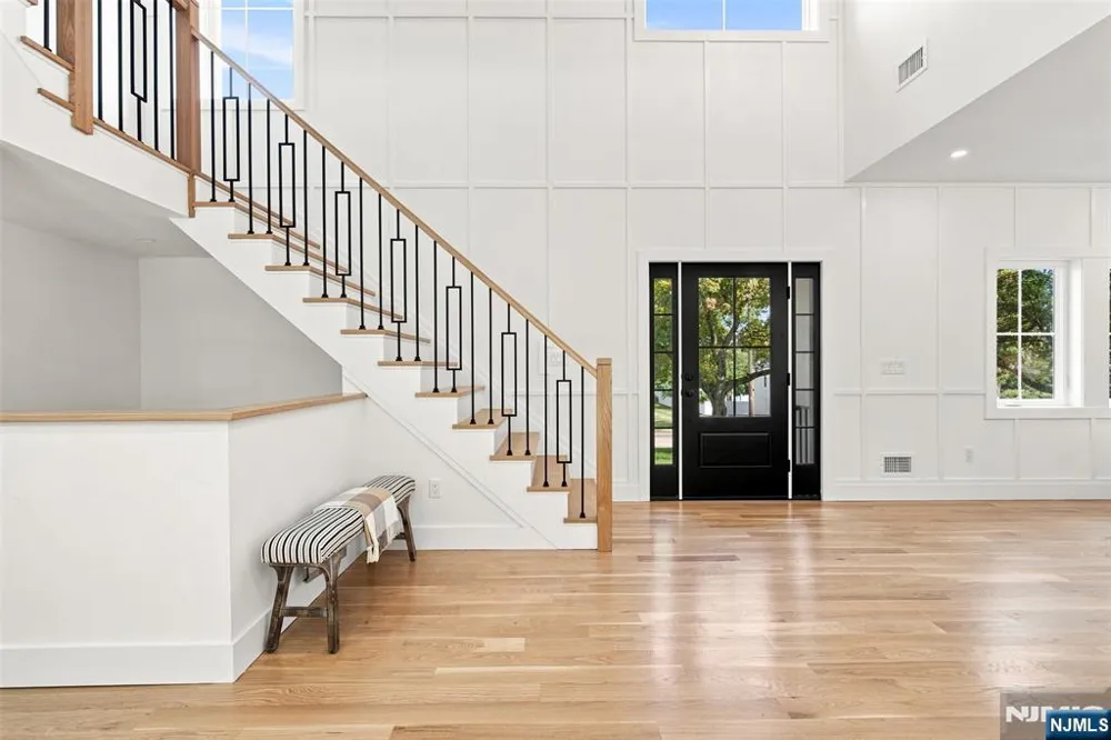 16 Butternut Avenue Midland Park, NJ 07432