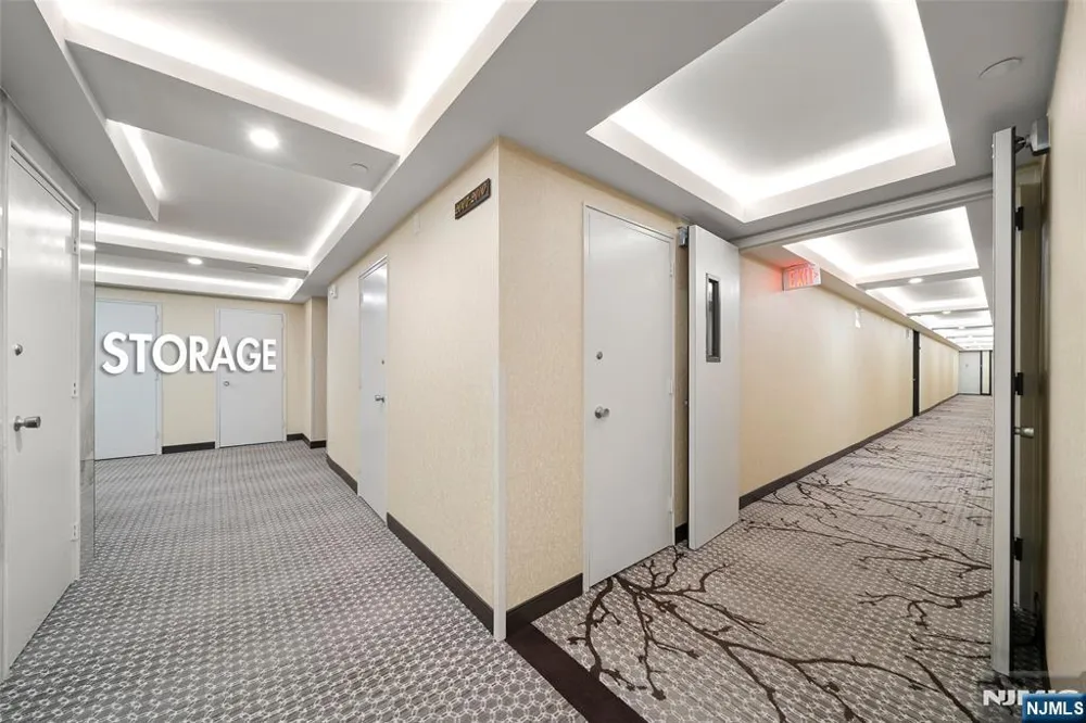 200 Winston Drive 2002 Cliffside Park, NJ 07010
