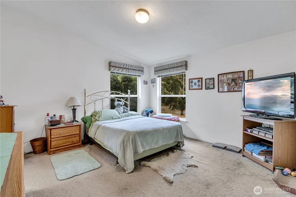 930 Trosper Road SW #SPC123 Tumwater, WA 98512