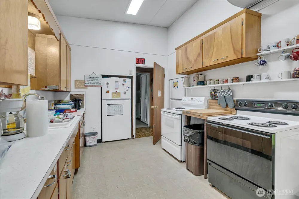 930 Trosper Road SW #SPC123 Tumwater, WA 98512