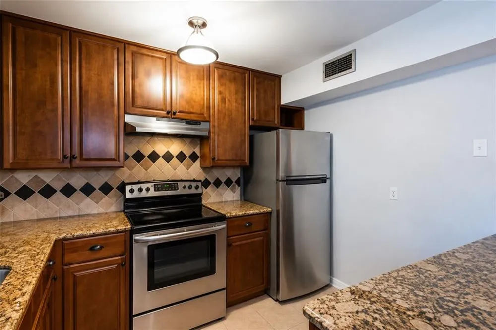 14 Cantey Place NW Atlanta, GA 30327